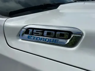 Ram 1500 2023 4x4 Big Horn 4 puertas Cabina Crew 5.6 pies. Pickup SB