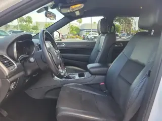 Jeep Grand Cherokee 2021 4x2 Laredo E 4 puertas SUV