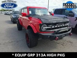Ford Bronco 2022 4x4 Outer Banks 4 puertas SUV