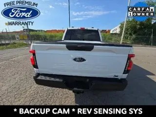 Ford F-150 Lightning 2023 AWD Pro 4 puertas SuperCrew 5.5 pies SB