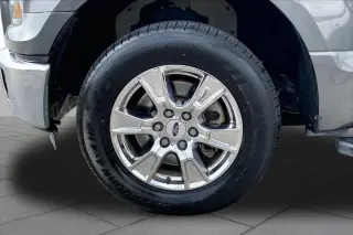 Ford F-150 2016 4x2 XLT 4 puertas SuperCrew 5.5 pies. SB