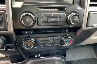 Ford F-150 2016 4x2 XLT 4 puertas SuperCrew 5.5 pies. SB