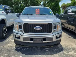 Ford F-150 2020 4x4 XL 4 puertas SuperCrew 5.5 pies. SB
