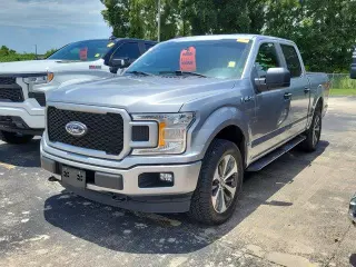 Ford F-150 2020 4x4 XL 4 puertas SuperCrew 5.5 pies. SB