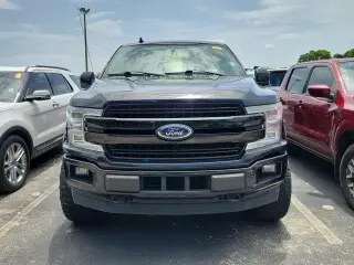 Ford F-150 2020 4x4 Lariat 4 puertas SuperCrew 5.5 pies. SB