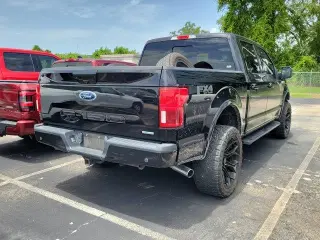 Ford F-150 2020 4x4 Lariat 4 puertas SuperCrew 5.5 pies. SB
