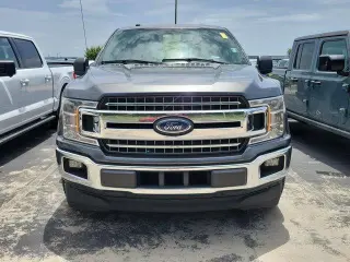 Ford F-150 2018 4x2 XLT 4 puertas SuperCrew 5.5 pies. SB