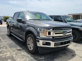 Ford F-150 2018 4x2 XLT 4 puertas SuperCrew 5.5 pies. SB
