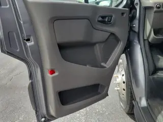 Ford Transit 2022 350 HD 3 puertas LWB Techo Alto DRW Furgón de Carga Extendido con GVWR de 11,000 lb