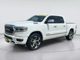 Ram 1500 2021 4x2 Limited 4 puertas Cabina Crew 5.6 pies. Caja corta Pickup