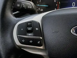 Ford Explorer 2023 XLT 4 puertas SUV