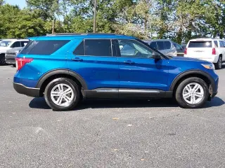 Ford Explorer 2023 XLT 4 puertas SUV