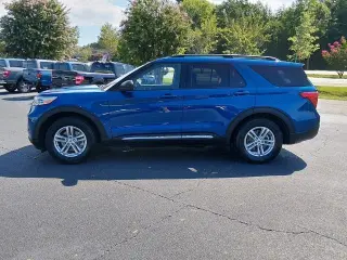 Ford Explorer 2023 XLT 4 puertas SUV