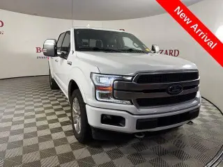 Ford F-150 2020 4x4 Platinum 4 puertas SuperCrew 5.5 pies. SB