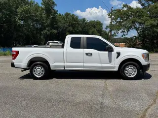 Ford F-150 2022 4x2 XL 4 puertas SuperCab 6.5 pies SB