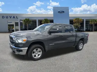 Ram 1500 2024 4x4 Big Horn Cabina Crew de 4 puertas, 5.6 pies. Pickup SB