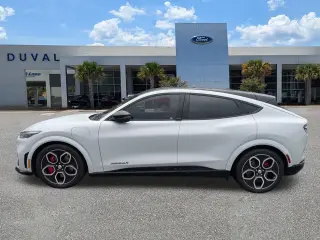 Ford Mustang Mach-E 2023 AWD GT 4 puertas SUV