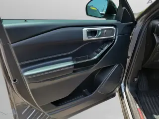 Ford Explorer 2022 ST 4 puertas SUV