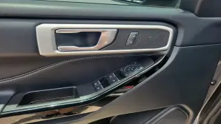 Ford Explorer 2022 ST 4 puertas SUV