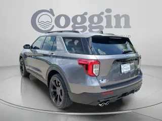 Ford Explorer 2022 ST 4 puertas SUV