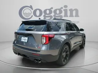 Ford Explorer 2022 ST 4 puertas SUV