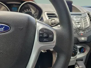 Ford Fiesta 2019 SE 4 puertas Sedan