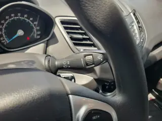 Ford Fiesta 2019 SE 4 puertas Sedan