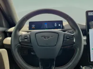 Ford Mustang Mach-E 2023 AWD GT 4 puertas SUV