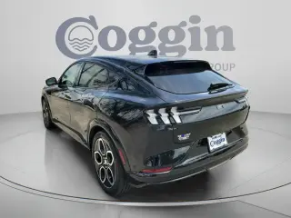 Ford Mustang Mach-E 2023 AWD GT 4 puertas SUV