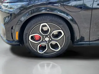 Ford Mustang Mach-E 2023 AWD GT 4 puertas SUV