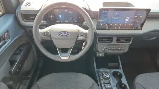 Ford Maverick 2025 XL 4 puertas SuperCrew con caja de 4.5 pies