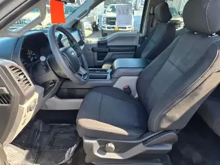 Ford F-150 2017 4x2 XL 4 puertas SuperCab 6.5 pies. SB