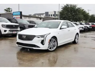 Cadillac CT4 2026 Premium Lujo 4dr Sedan