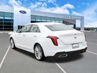 Cadillac CT4 2026 Premium Lujo 4dr Sedan