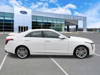 Cadillac CT4 2026 Premium Lujo 4dr Sedan