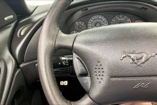 Ford Mustang 2004 GT Deluxe 2 puertas Convertible