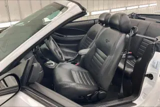 Ford Mustang 2004 GT Deluxe 2 puertas Convertible