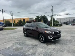 Kia Sorento ( 3 filas ) Cash!!