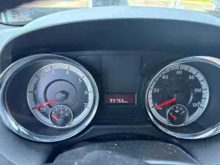 Dodge Grand Caravan 2019 SXT 4 puertas Minivan