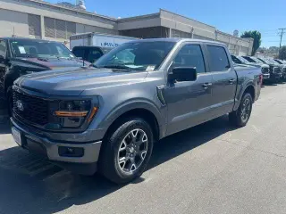 Ford F-150 2024 4x2 STX 4 puertas SuperCrew 5.5 pies SB