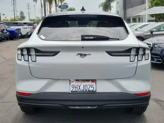 Ford Mustang Mach-E 2023 Select 4 puertas SUV