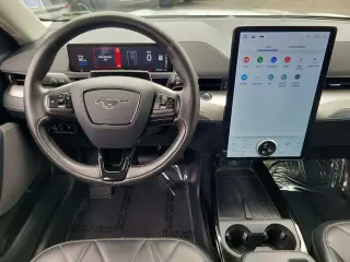 Ford Mustang Mach-E 2023 Select 4 puertas SUV