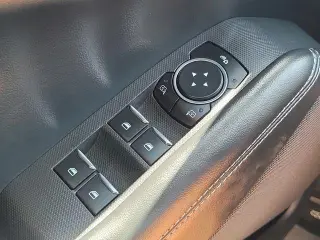 Ford Mustang Mach-E 2023 Select 4 puertas SUV