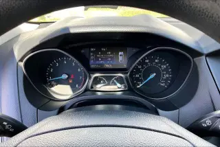 Ford Focus 2016 SE 4 puertas Sedan