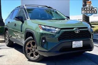 Toyota RAV4 Híbrido 2025 Edición AWD Woodland 4 puertas SUV
