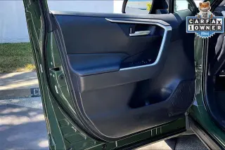 Toyota RAV4 Híbrido 2025 Edición AWD Woodland 4 puertas SUV