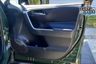 Toyota RAV4 Híbrido 2025 Edición AWD Woodland 4 puertas SUV
