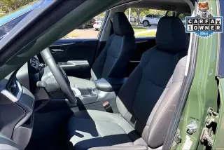 Toyota RAV4 Híbrido 2025 Edición AWD Woodland 4 puertas SUV