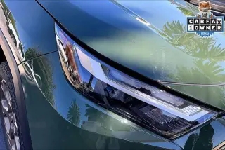 Toyota RAV4 Híbrido 2025 Edición AWD Woodland 4 puertas SUV