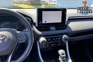 Toyota RAV4 Híbrido 2025 Edición AWD Woodland 4 puertas SUV